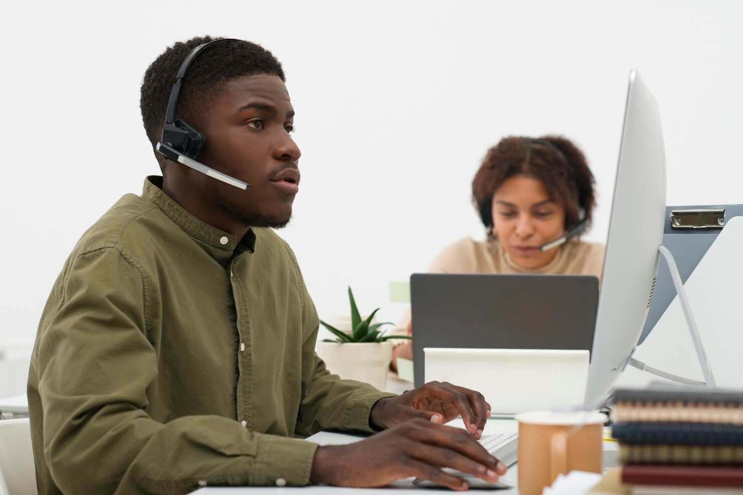 Customer service & Support Officer